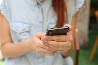 3 Reasons to Use Texting to Recruit Hourly Workers